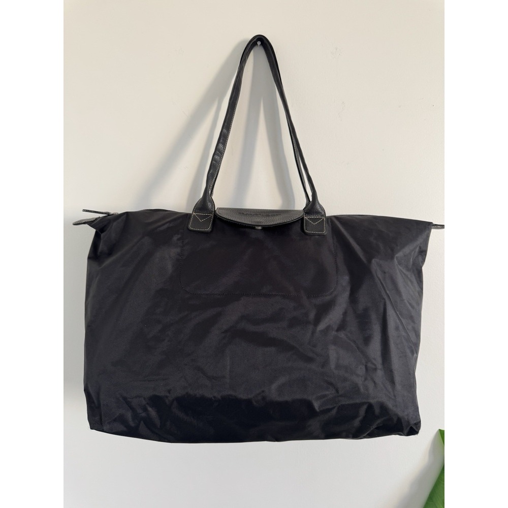 Barrington‎ Weekend Overnight  Zipper Nylon Bag  Large 20x12 Black